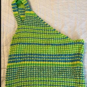 BRAND NEW URBAN TOP!!!